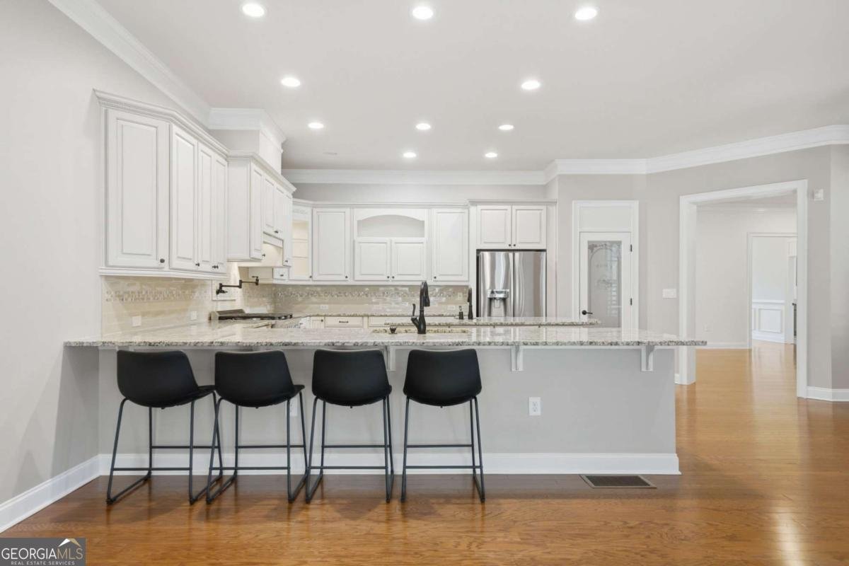 655 Hemlock Trail Canton - Photo 31