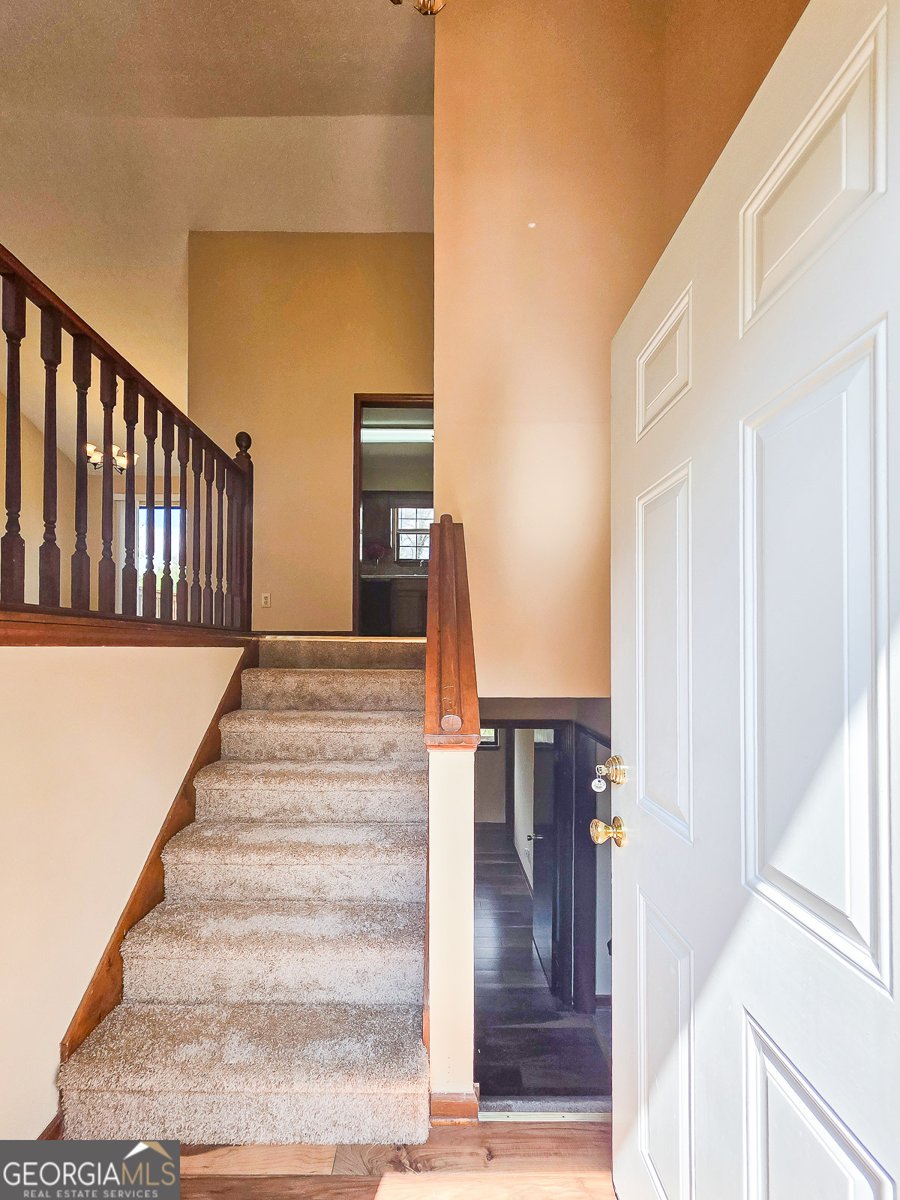 75 Walker Drive Stockbridge - Photo 9