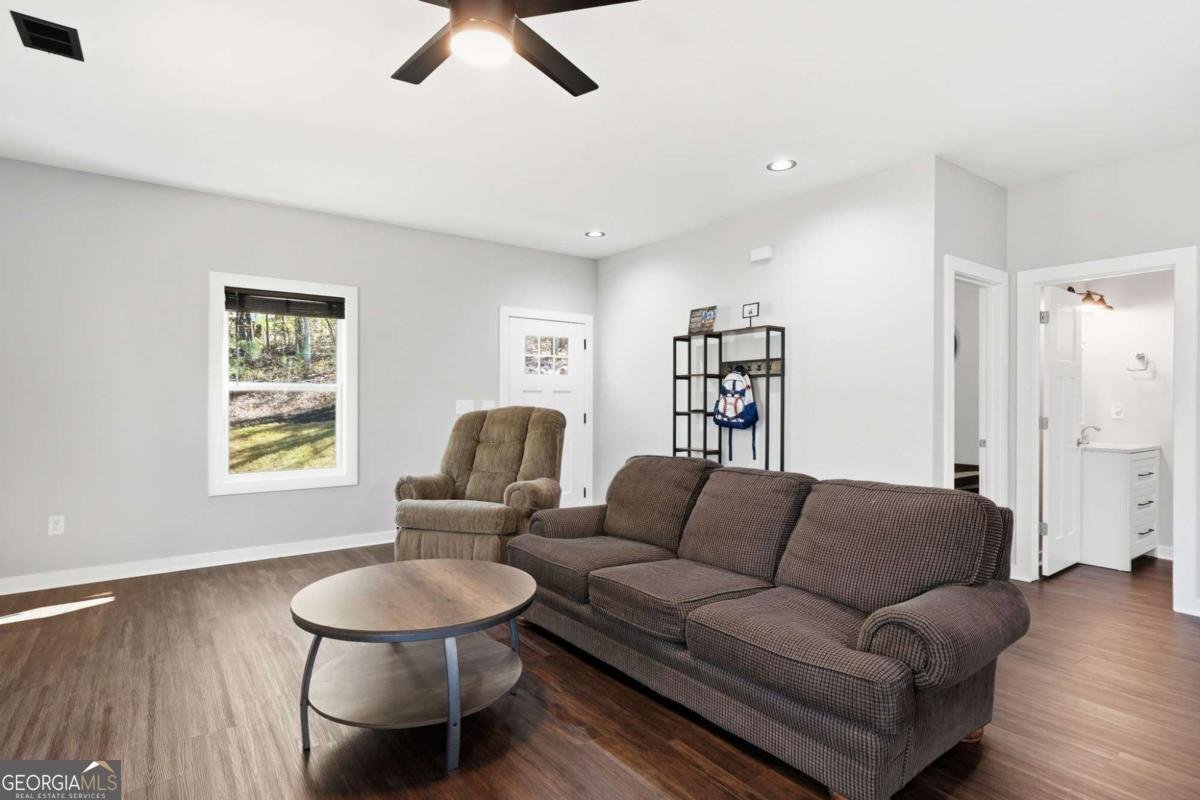 240 Mill Pond Court Jasper - Photo 9