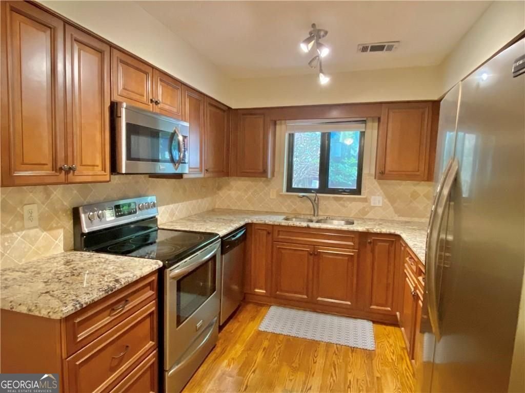 1148 Riverbend Club Drive Atlanta - Photo 11