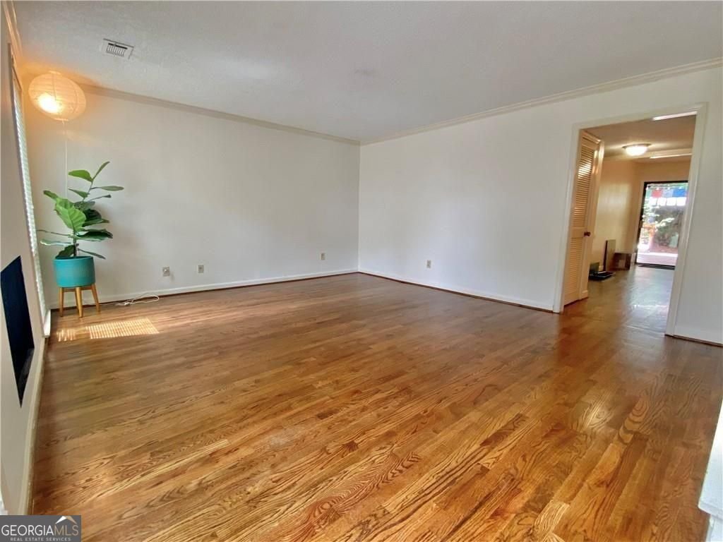 1148 Riverbend Club Drive Atlanta - Photo 9