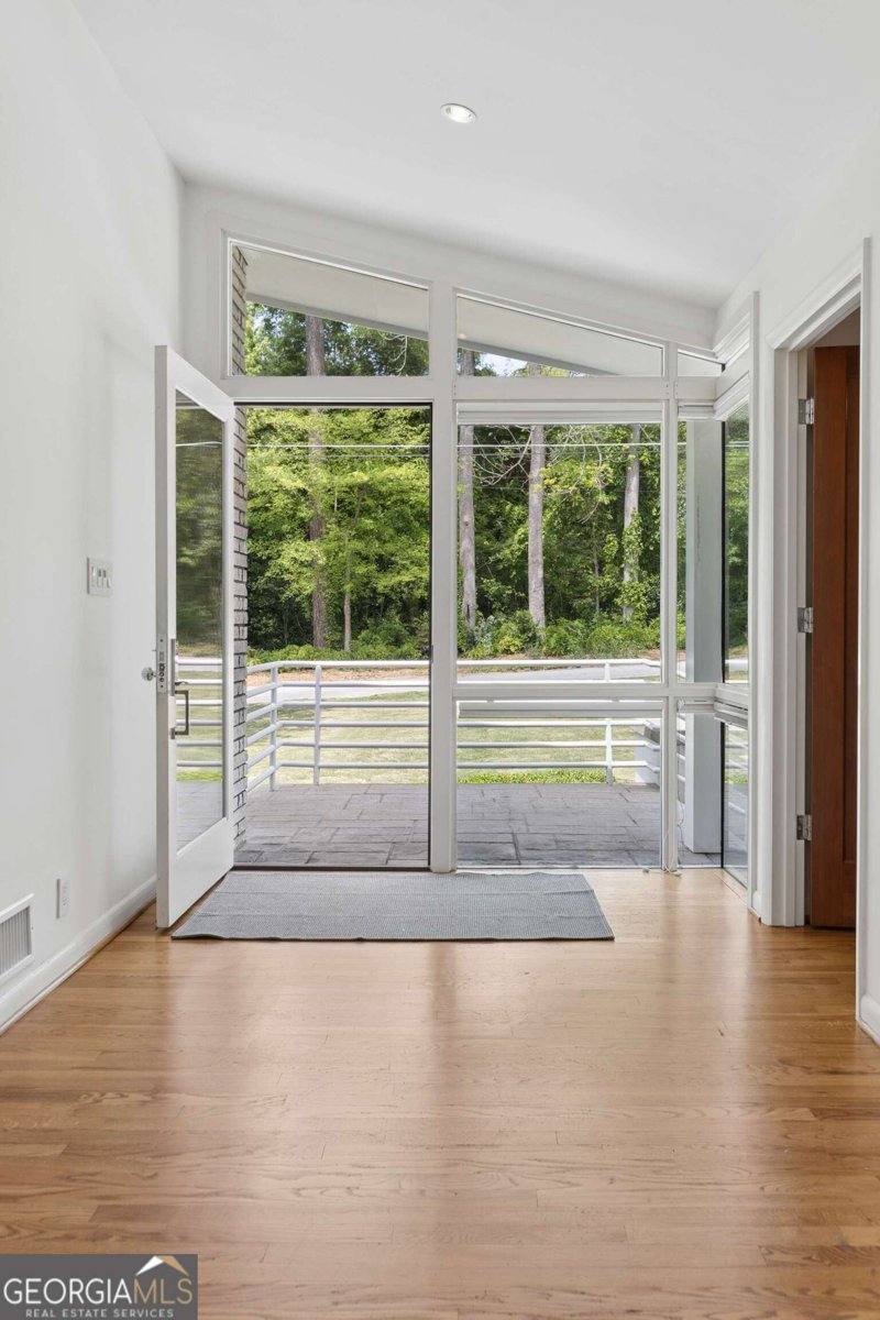 1165 Hopkins Terrace Atlanta - Photo 6