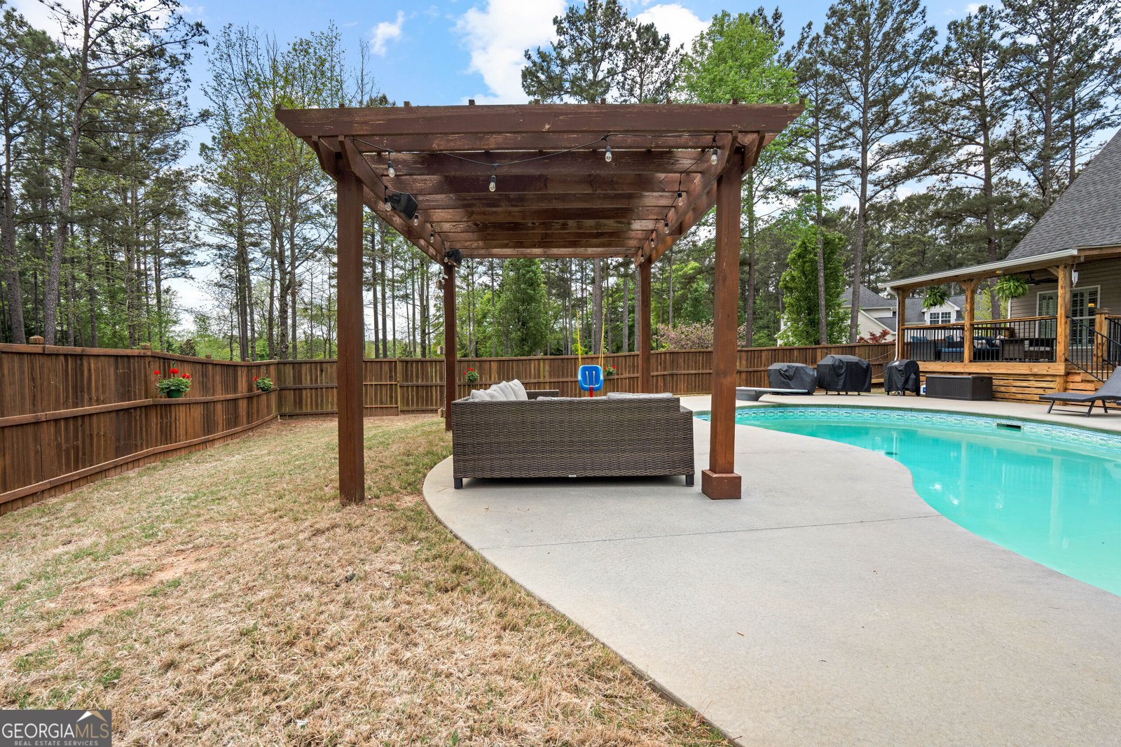 526 Kaitlin Circle Griffin - Photo 40