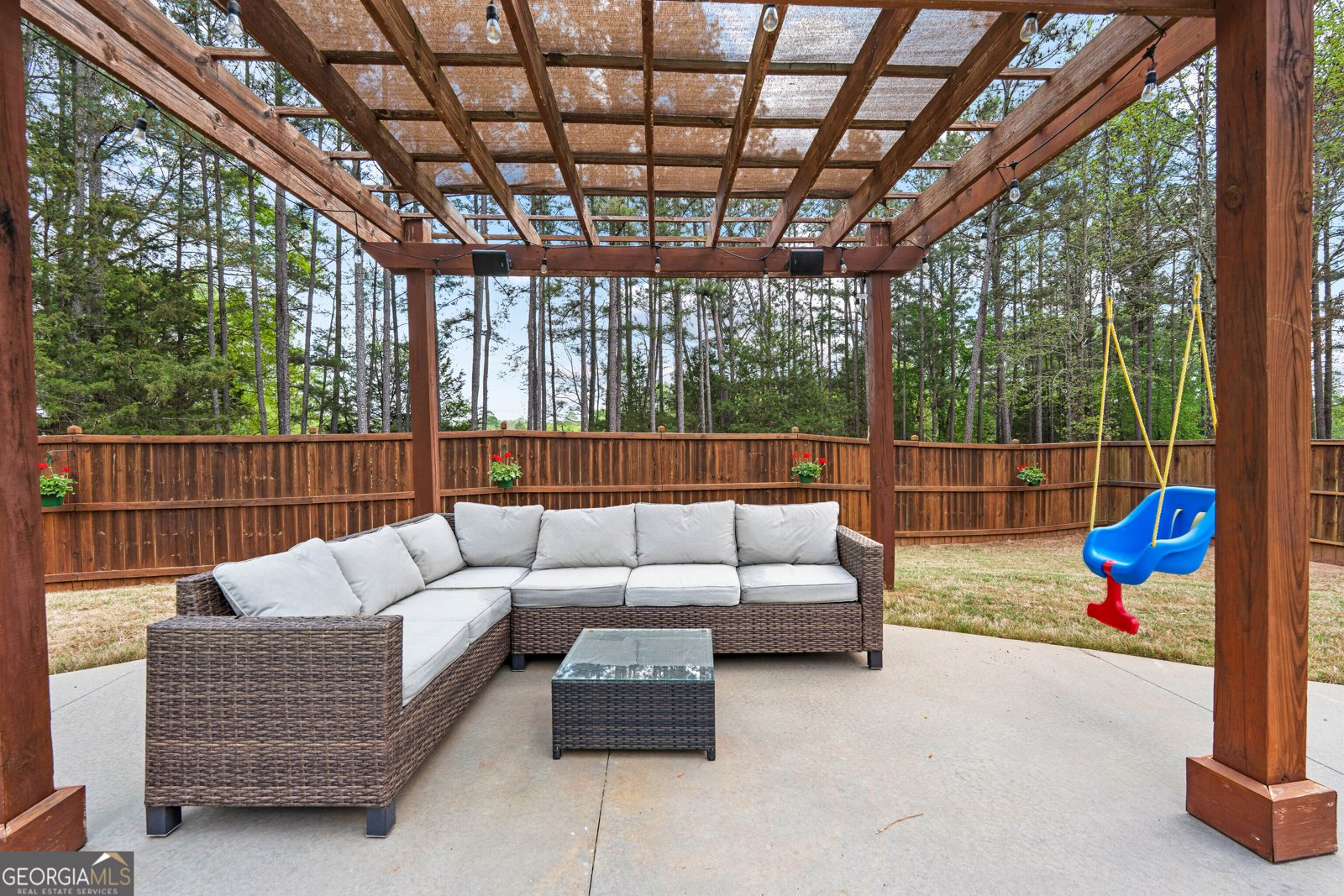 526 Kaitlin Circle Griffin - Photo 41