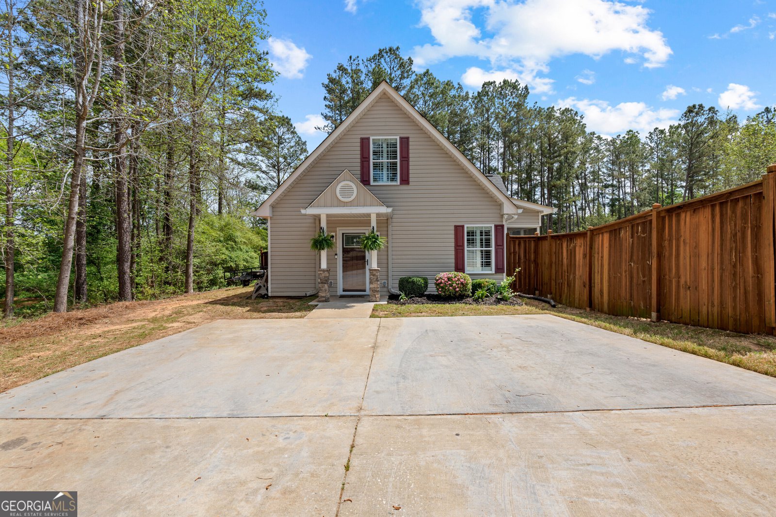 526 Kaitlin Circle Griffin - Photo 47