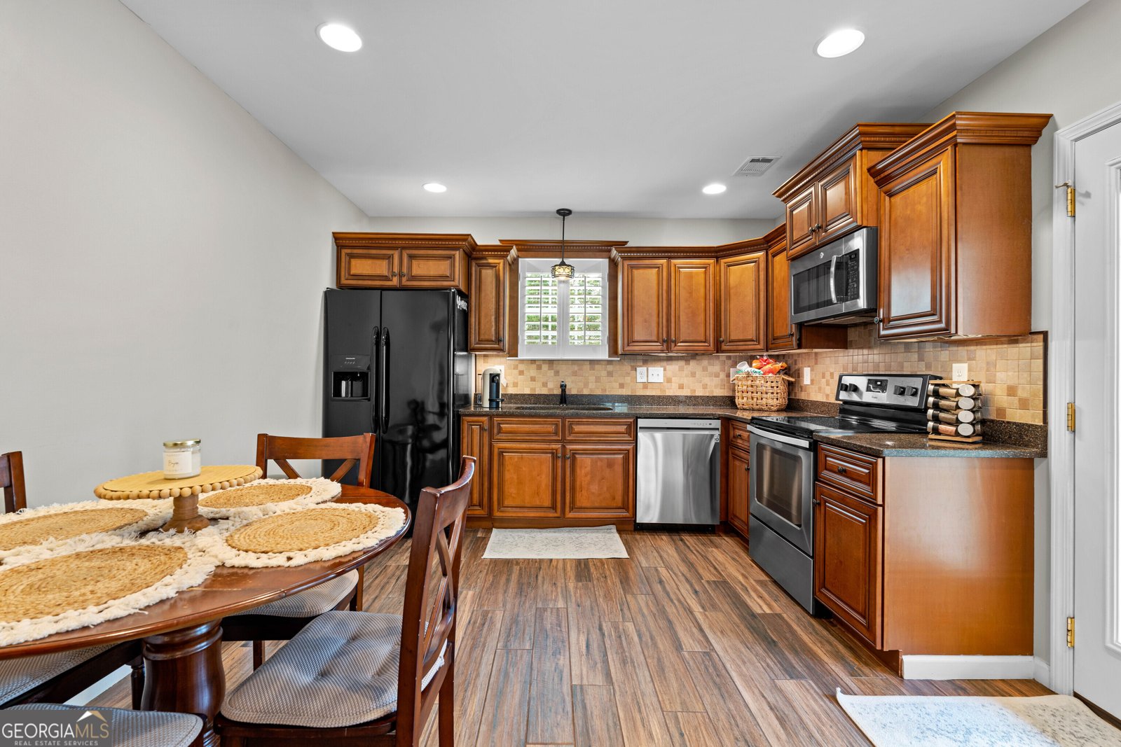 526 Kaitlin Circle Griffin - Photo 54