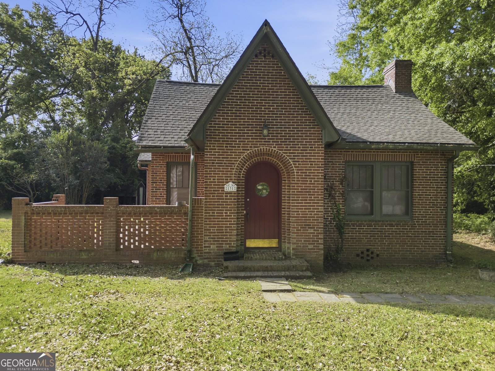 131 Baldwin Street Milledgeville - Photo 1