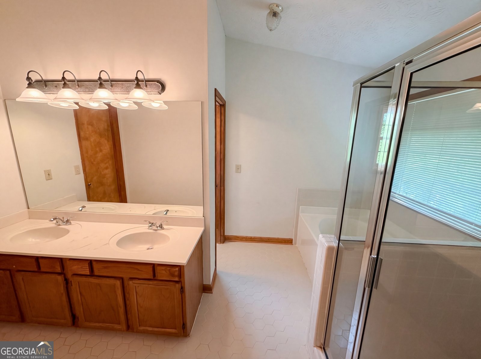 4445 Dorsett Shoals Run Douglasville - Photo 18