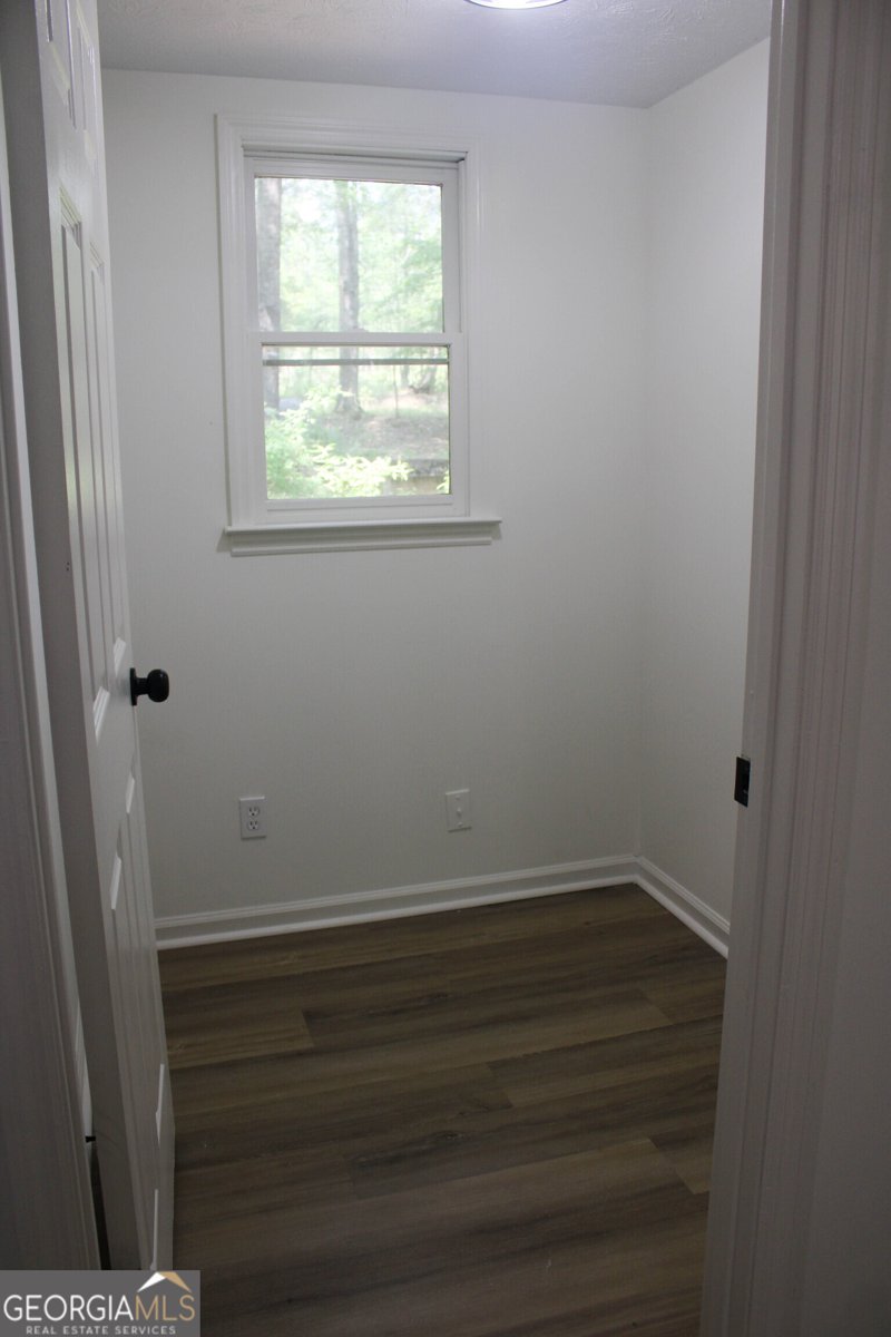 895 Waterview Drive Lagrange - Photo 35