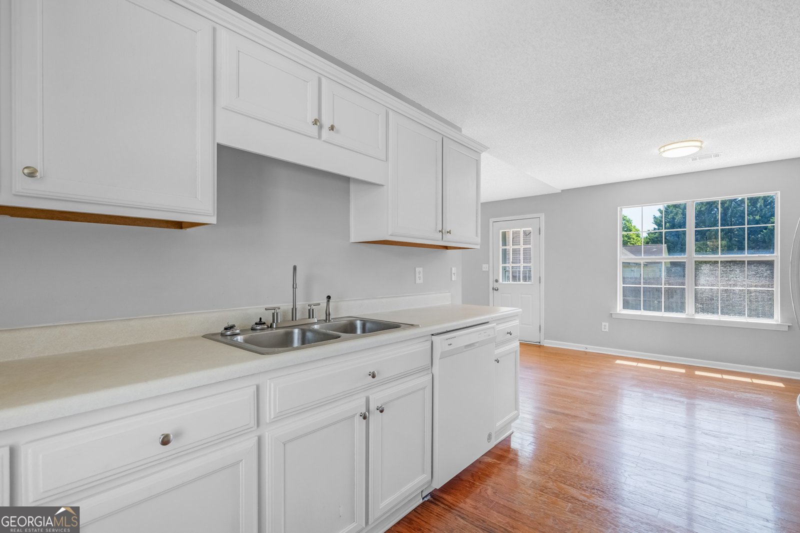 388 Royal Court Jackson - Photo 7