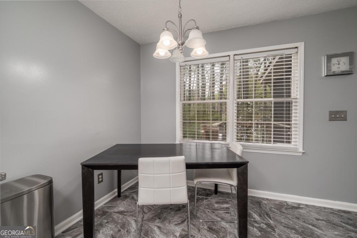 23 Peggy Court Marietta - Photo 7