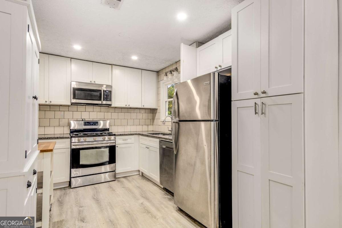 230 Apple Branch Drive Woodstock - Photo 10