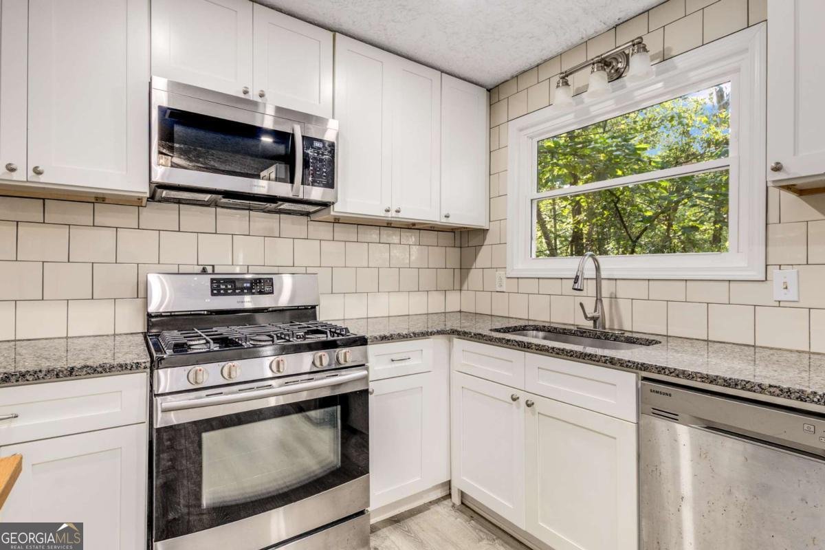 230 Apple Branch Drive Woodstock - Photo 11