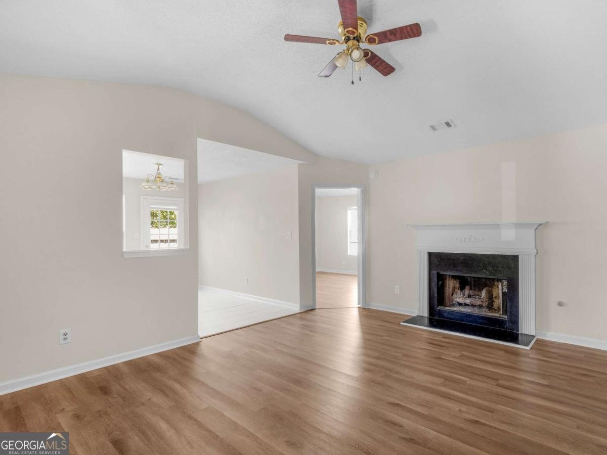 276 Village Drive Mcdonough - Photo 10