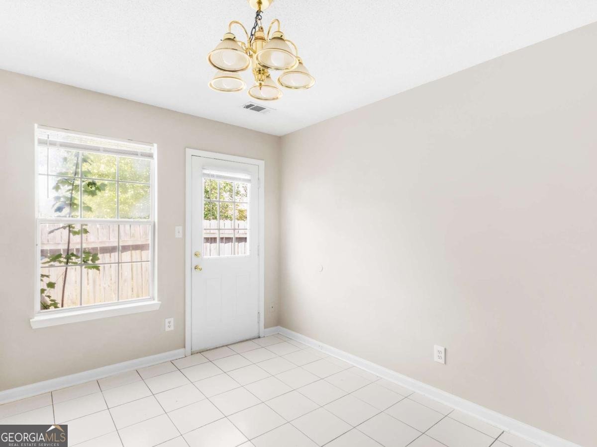 276 Village Drive Mcdonough - Photo 9