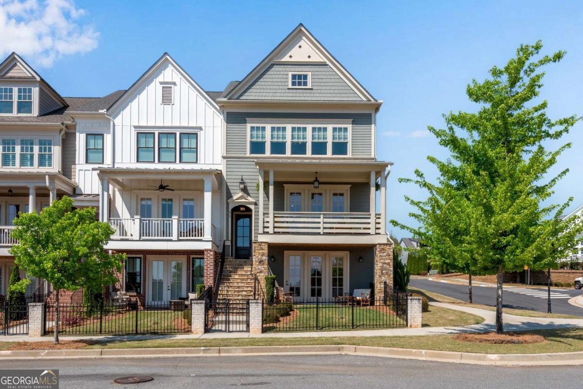 917 On Main Drive Woodstock - Photo 1