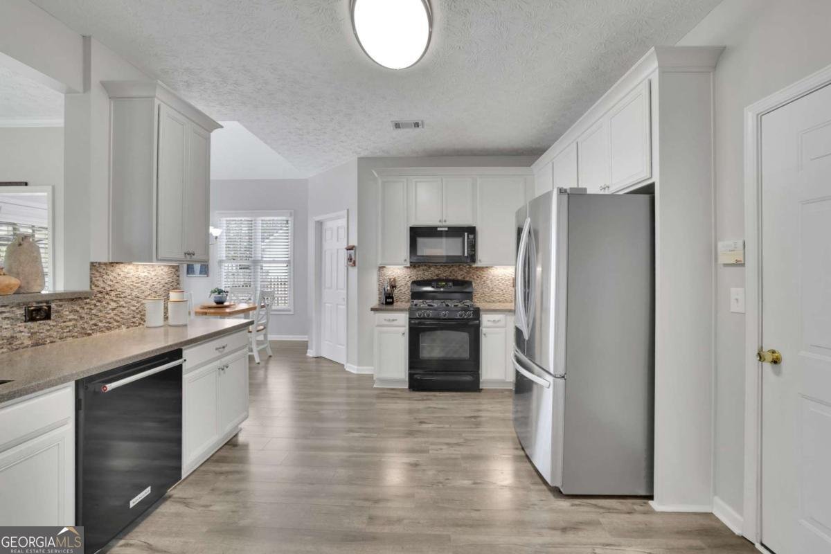 3690 Blackgold Drive Buford - Photo 14