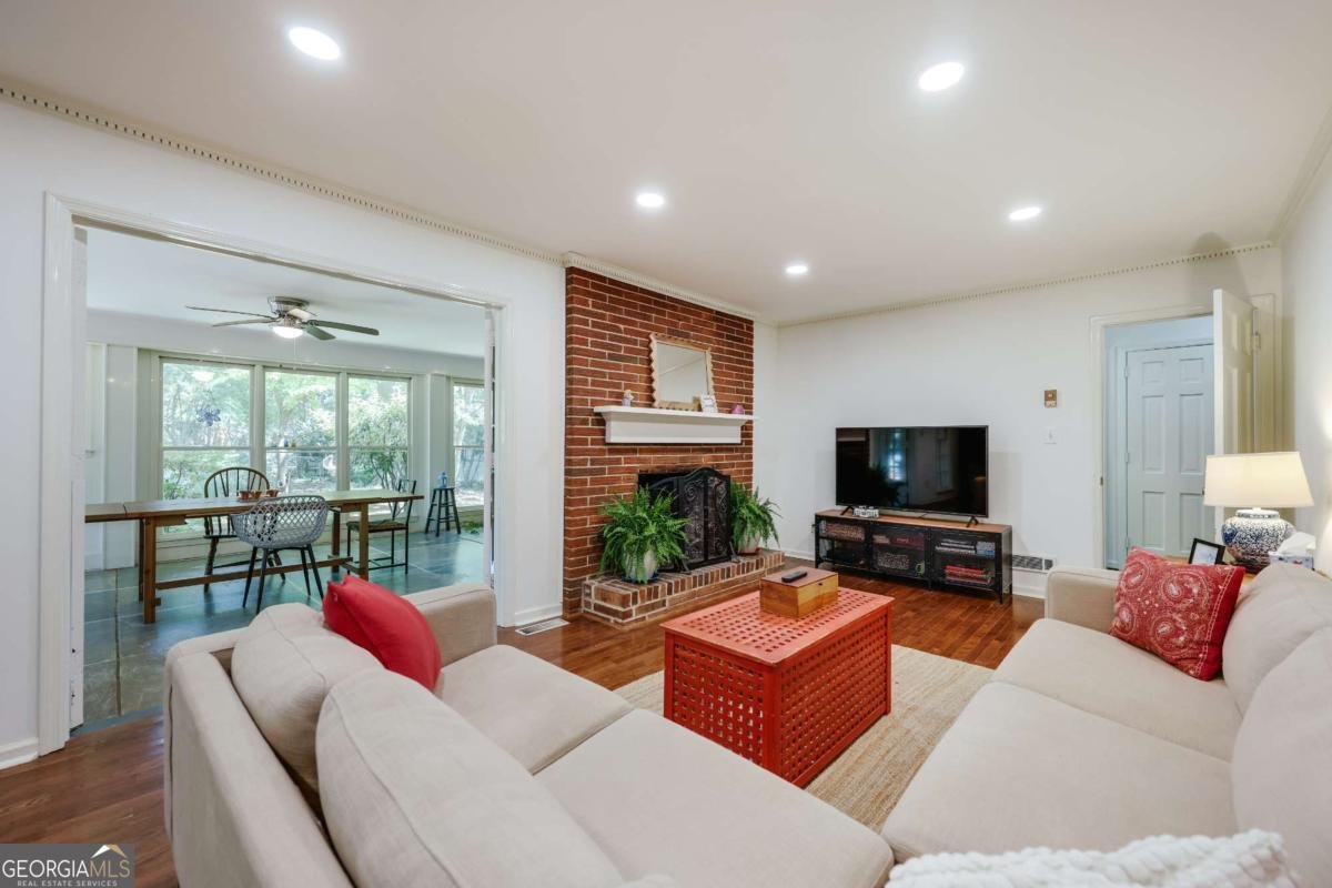 240 Clifton Drive Athens - Photo 12