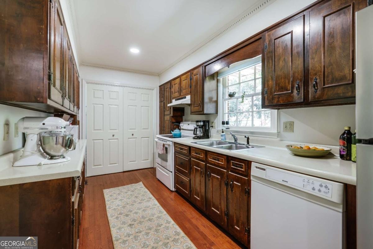 240 Clifton Drive Athens - Photo 14