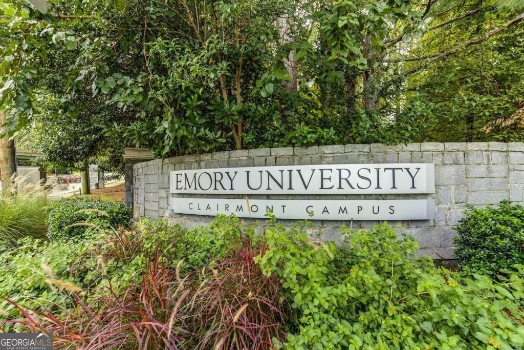 1180 Warner Park Court Decatur - Photo 18