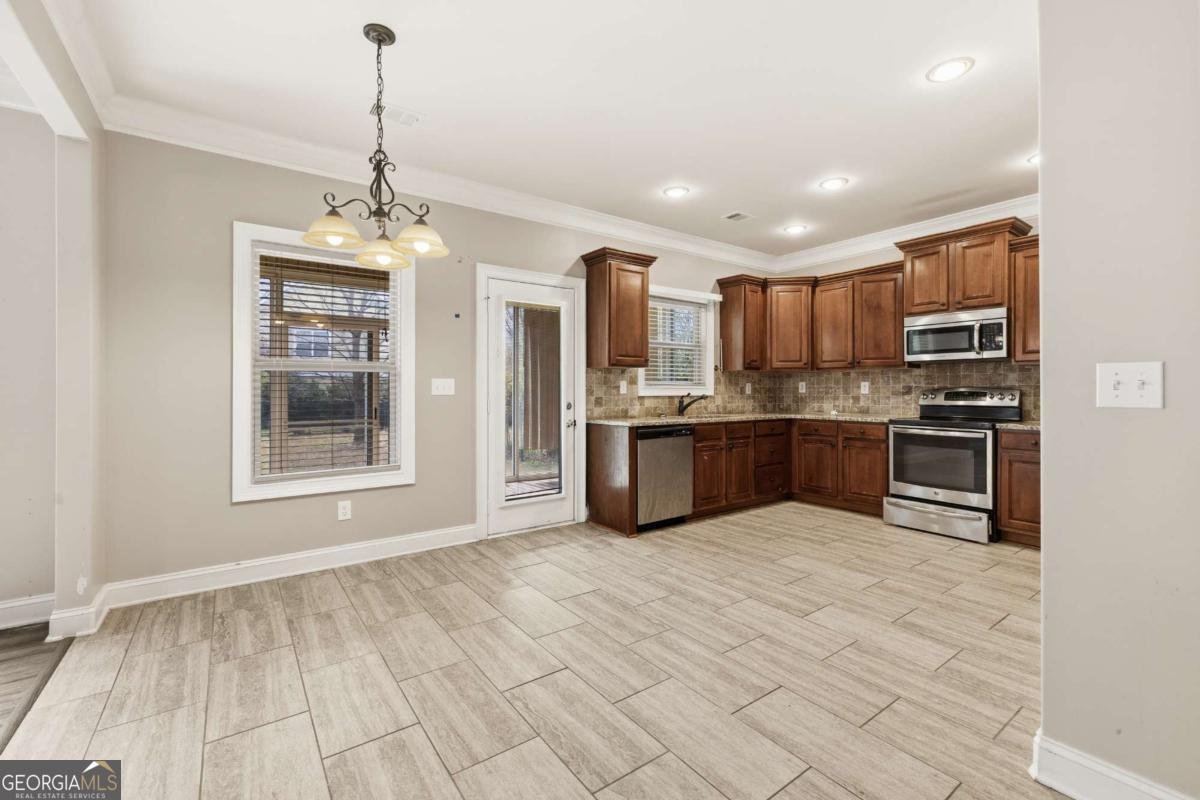 316 Norway Spruce Court Locust Grove - Photo 13