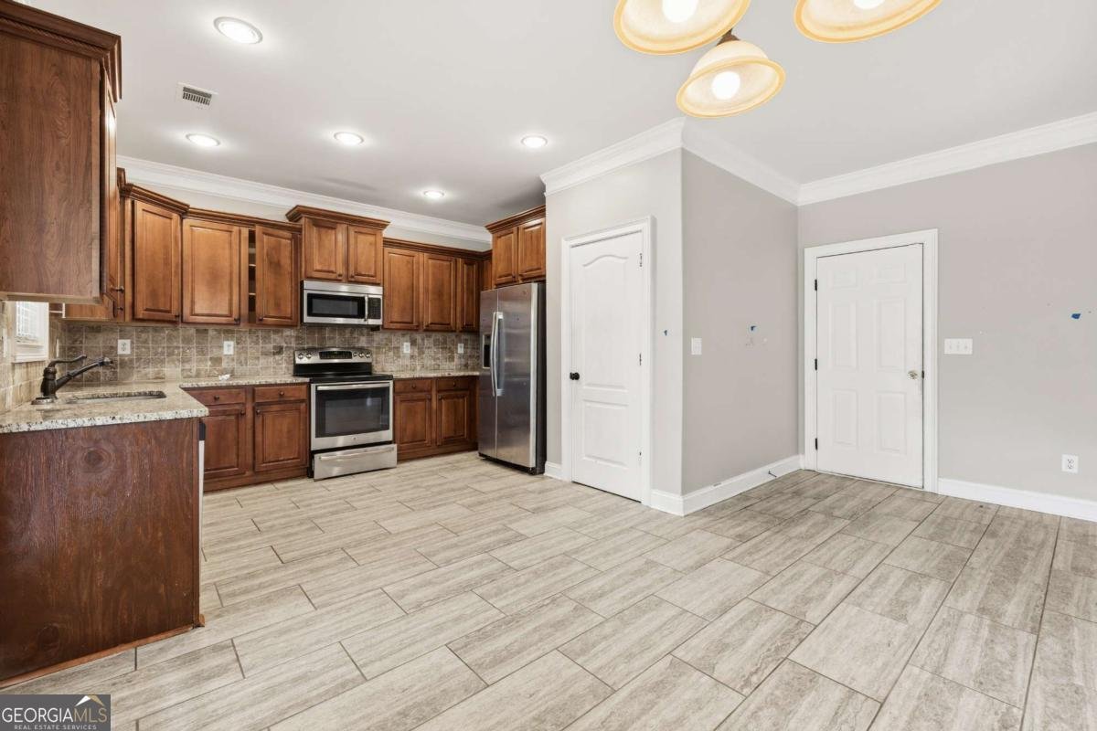 316 Norway Spruce Court Locust Grove - Photo 14