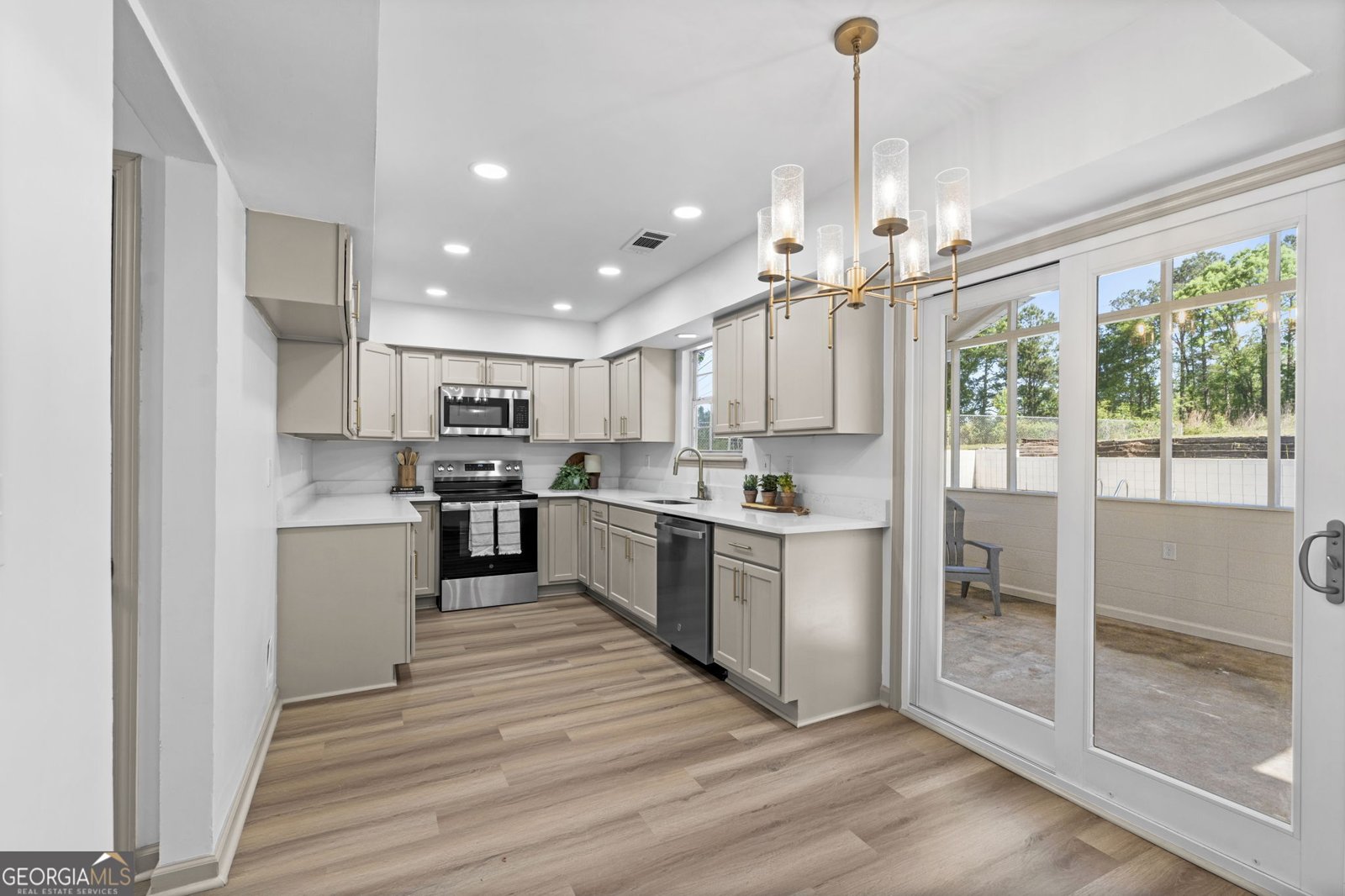 5150 Bowman Road Macon - Photo 17