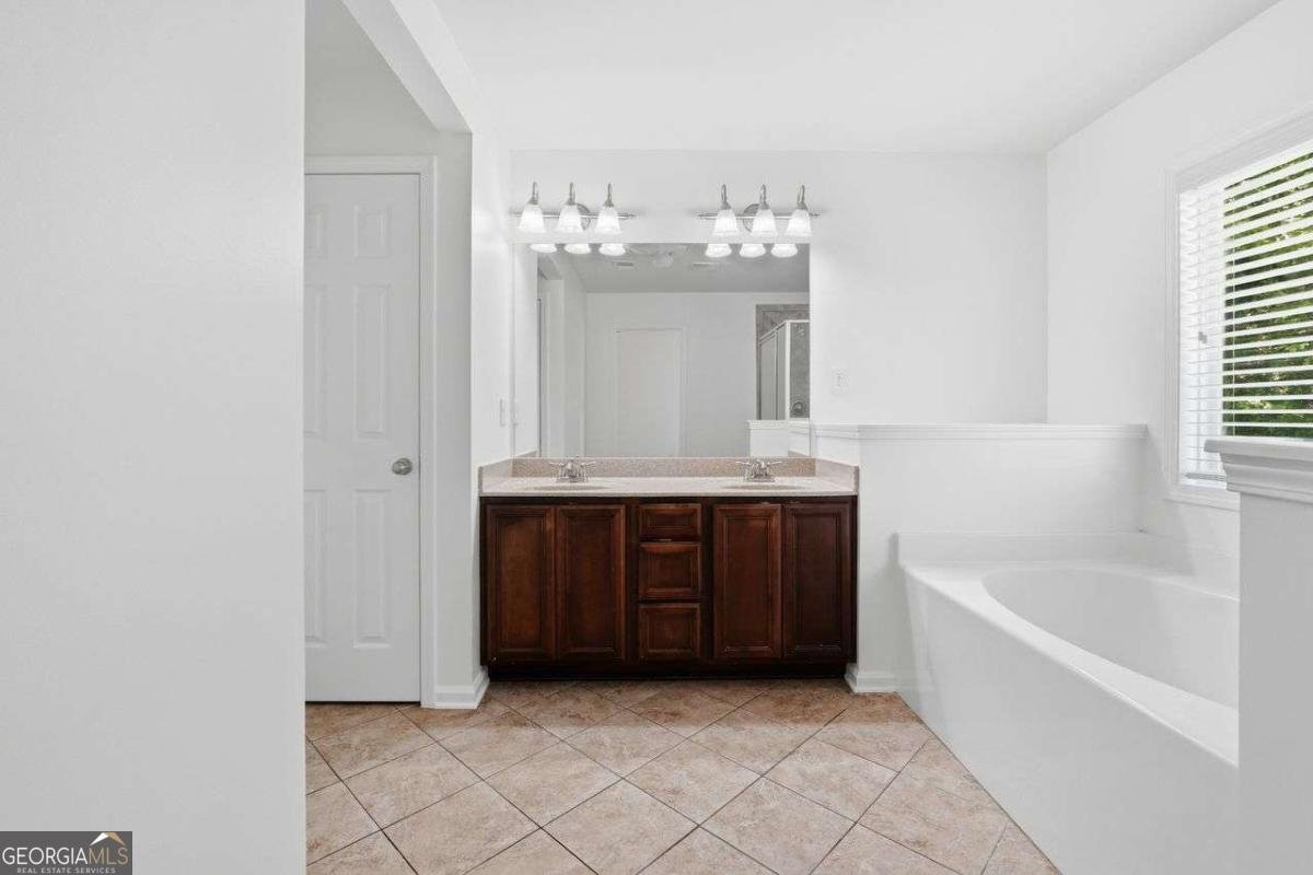 4935 Allston Lane Peachtree Corners - Photo 14