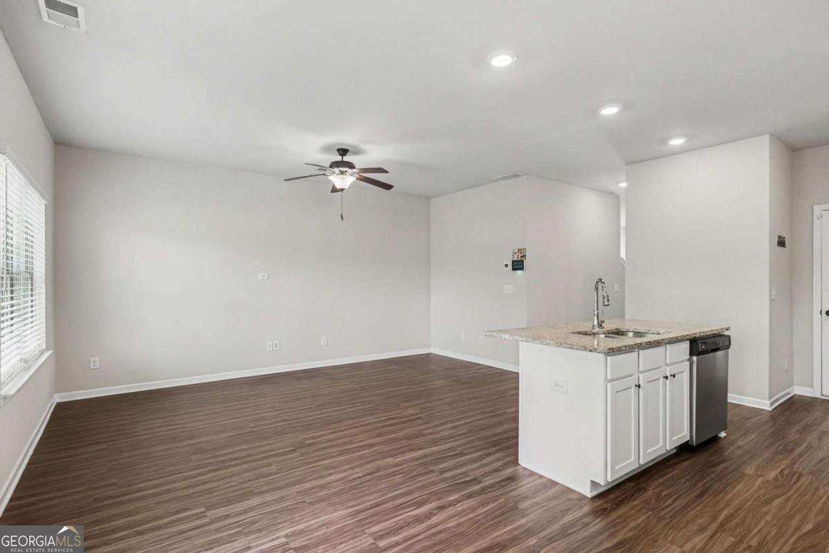 195 Skipjack Court Covington - Photo 8