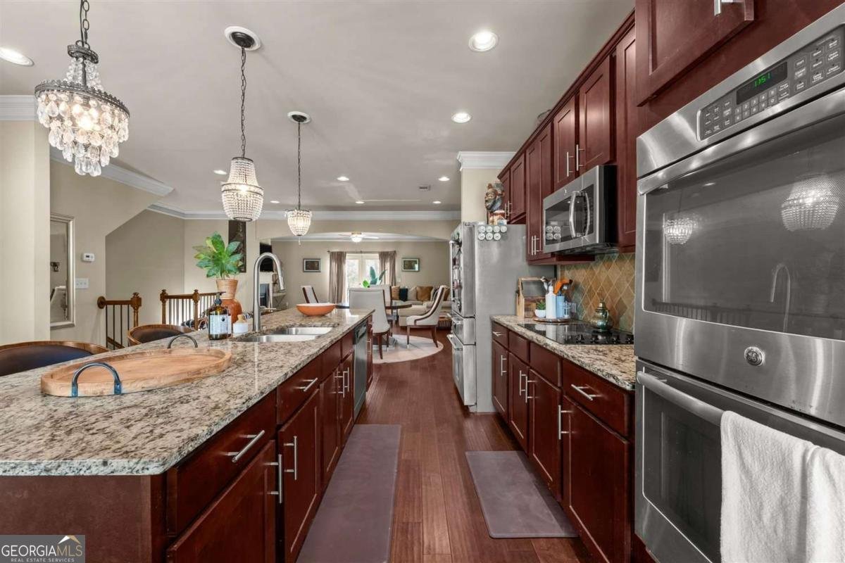 1187 Laurel Valley Court Buford - Photo 10