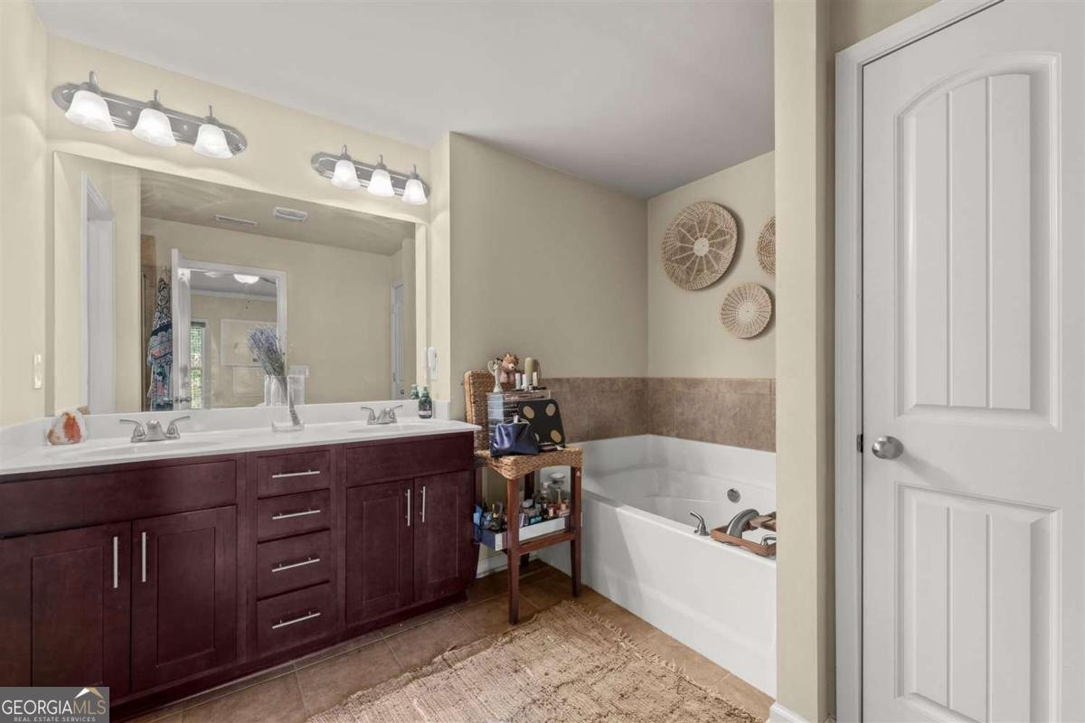 1187 Laurel Valley Court Buford - Photo 16