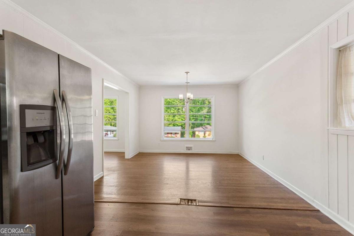 1845 Fort Valley Drive Atlanta - Photo 11