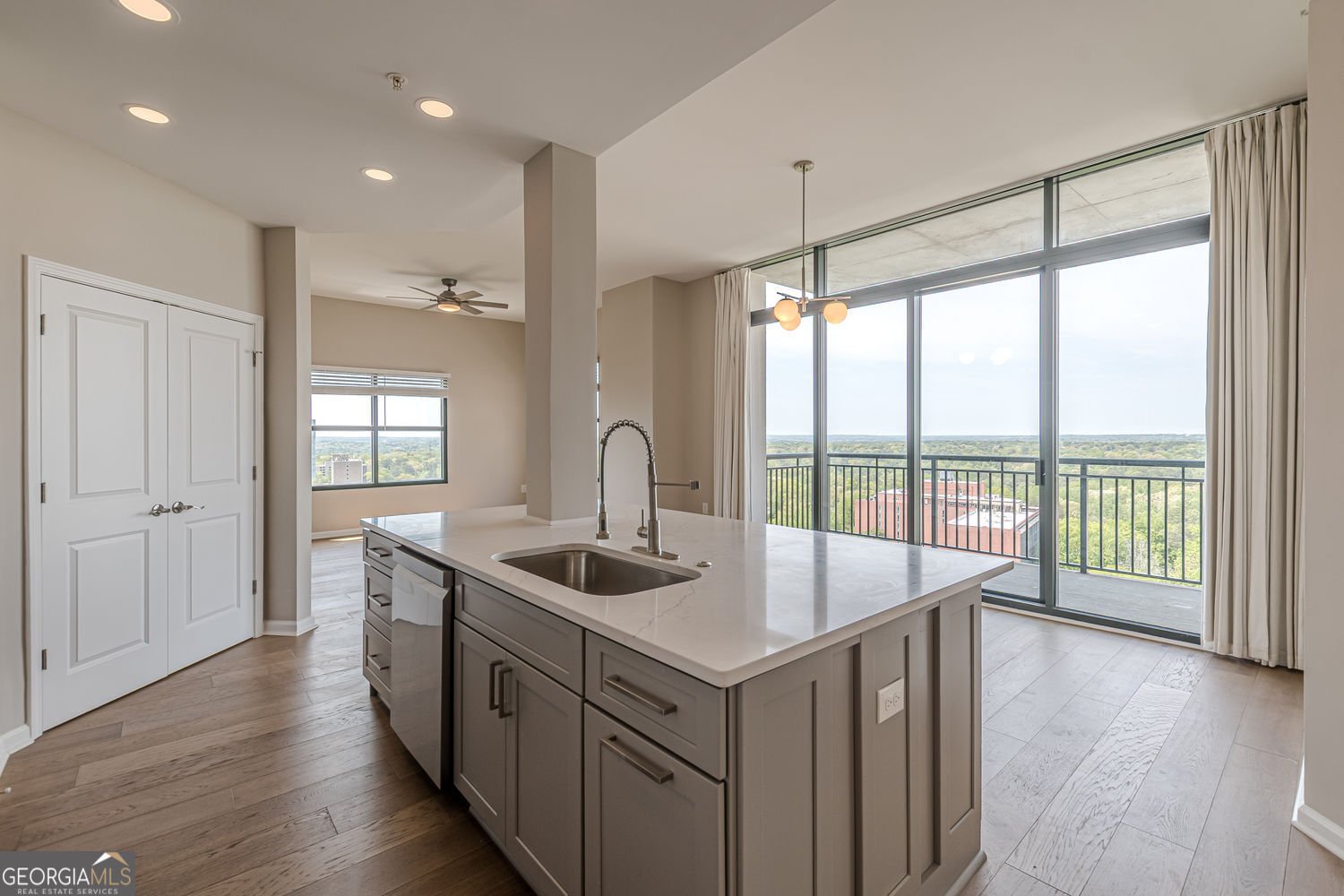 3040 Peachtree Road Atlanta - Photo 10