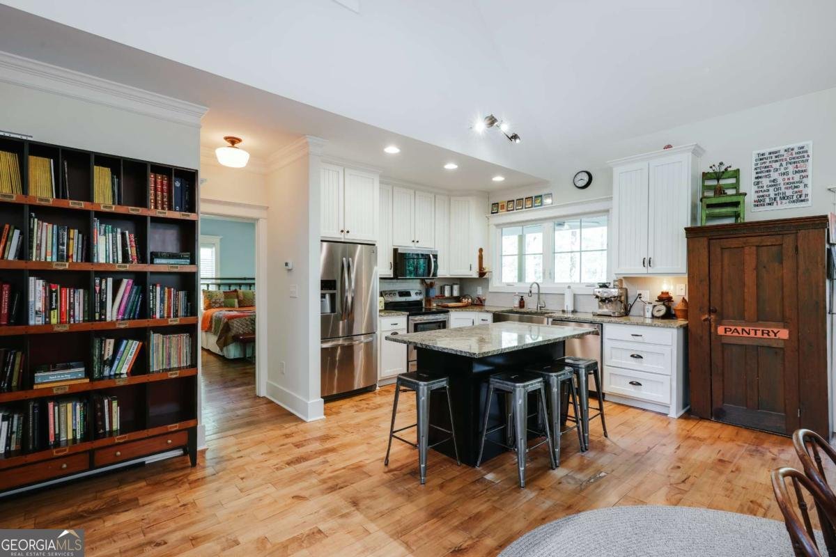 215 Hanover Drive Bogart - Photo 14