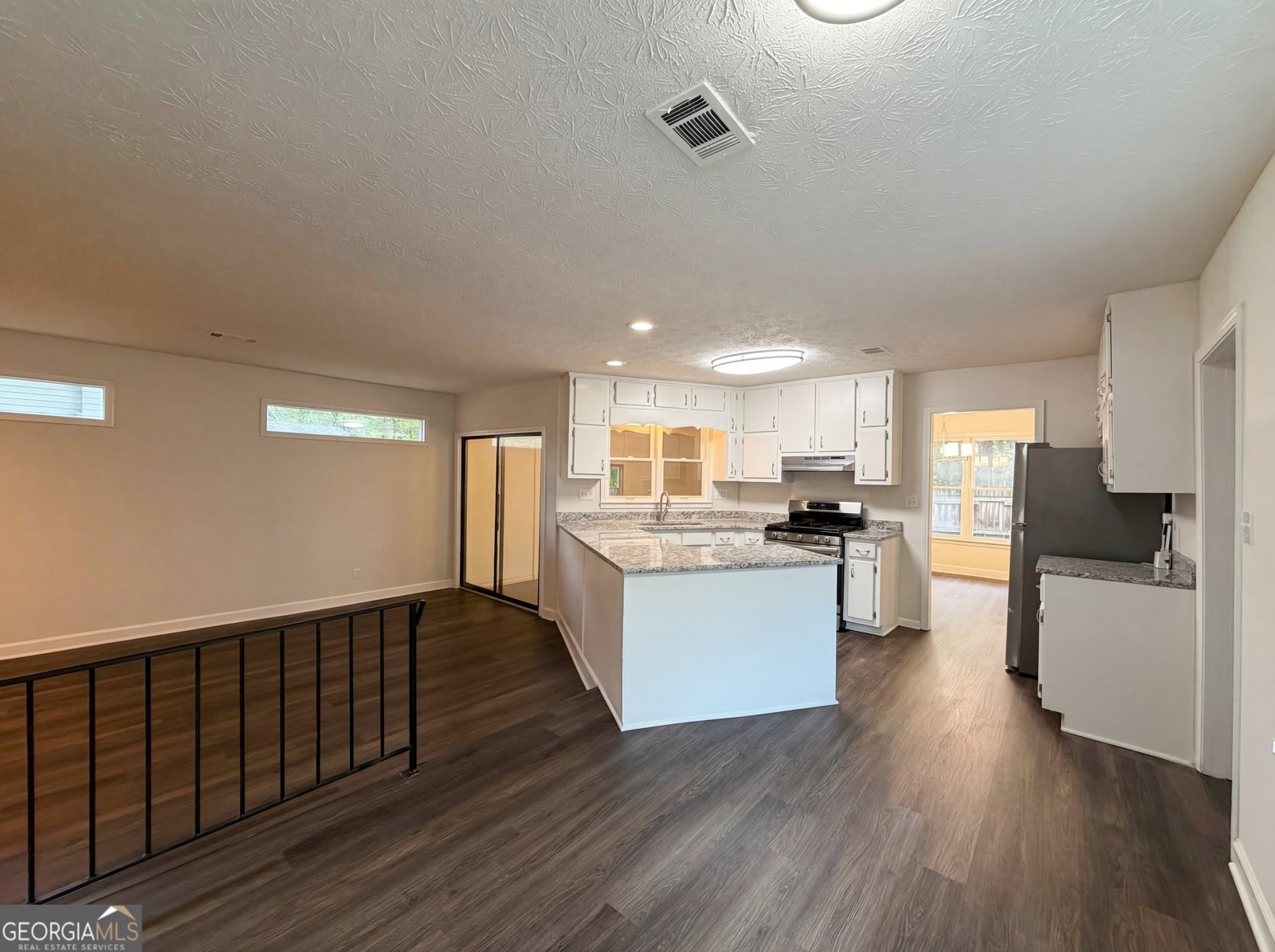 1430 Stoneleigh Hill Road Lithonia - Photo 7