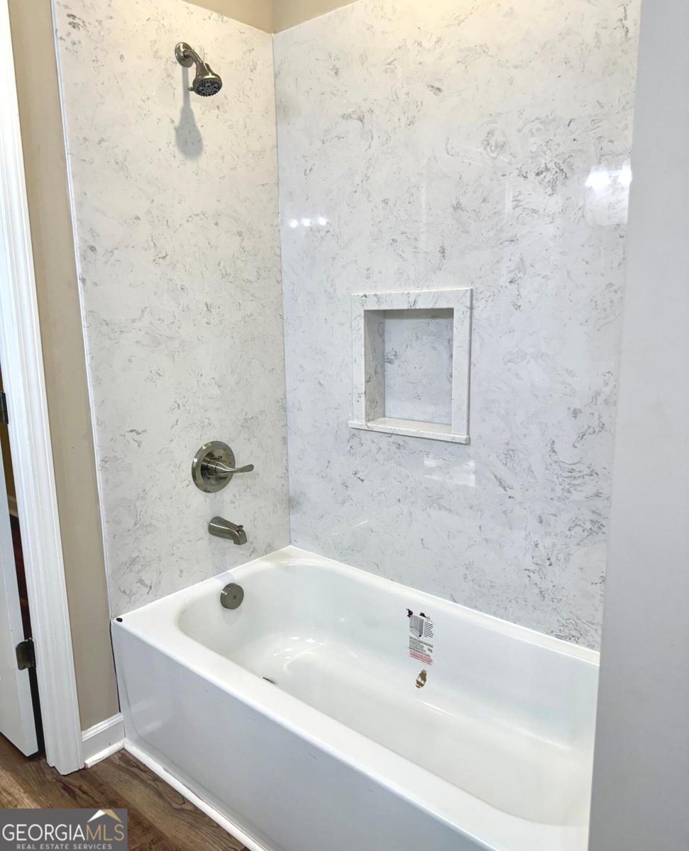 921 Silver Dollar Road Maysville - Photo 14