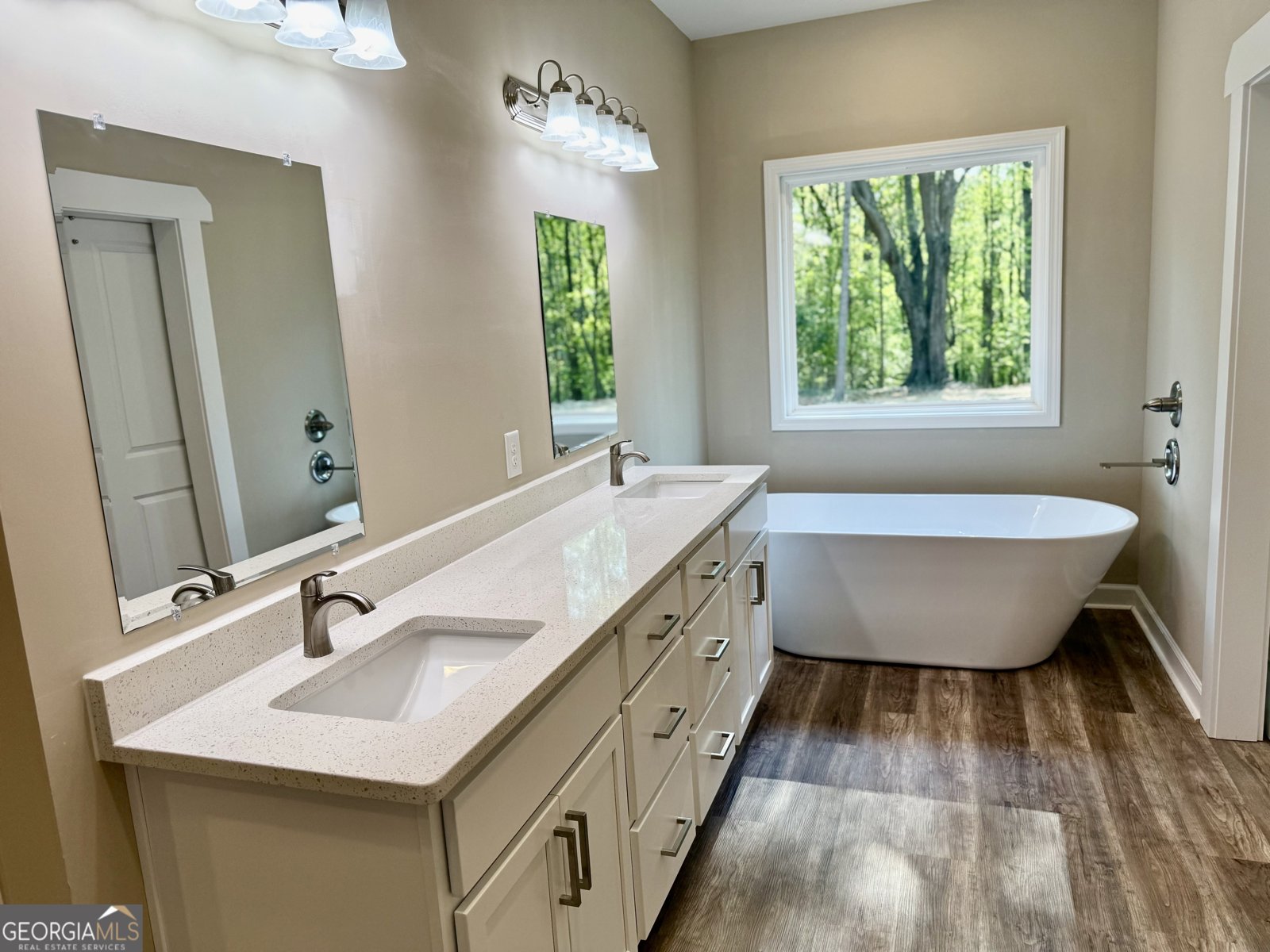 921 Silver Dollar Road Maysville - Photo 9