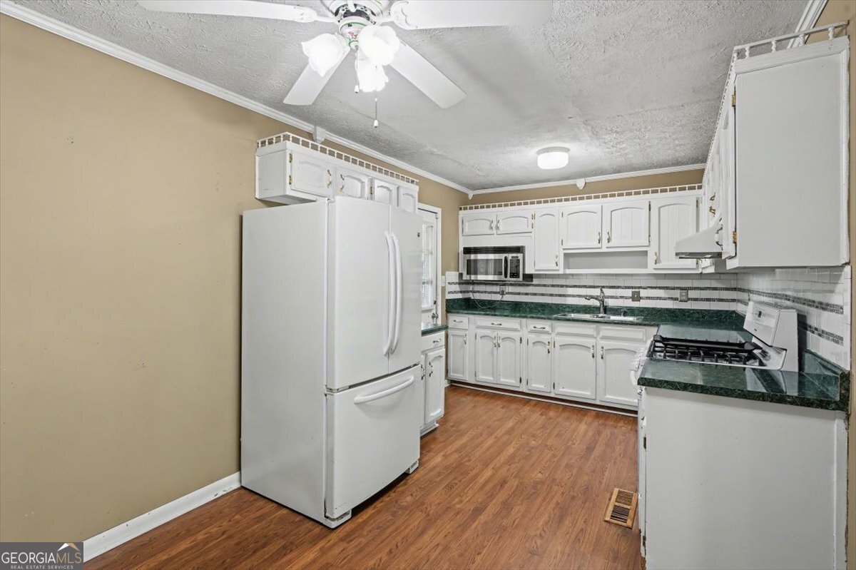 3012 Sasanqua Lane Marietta - Photo 12