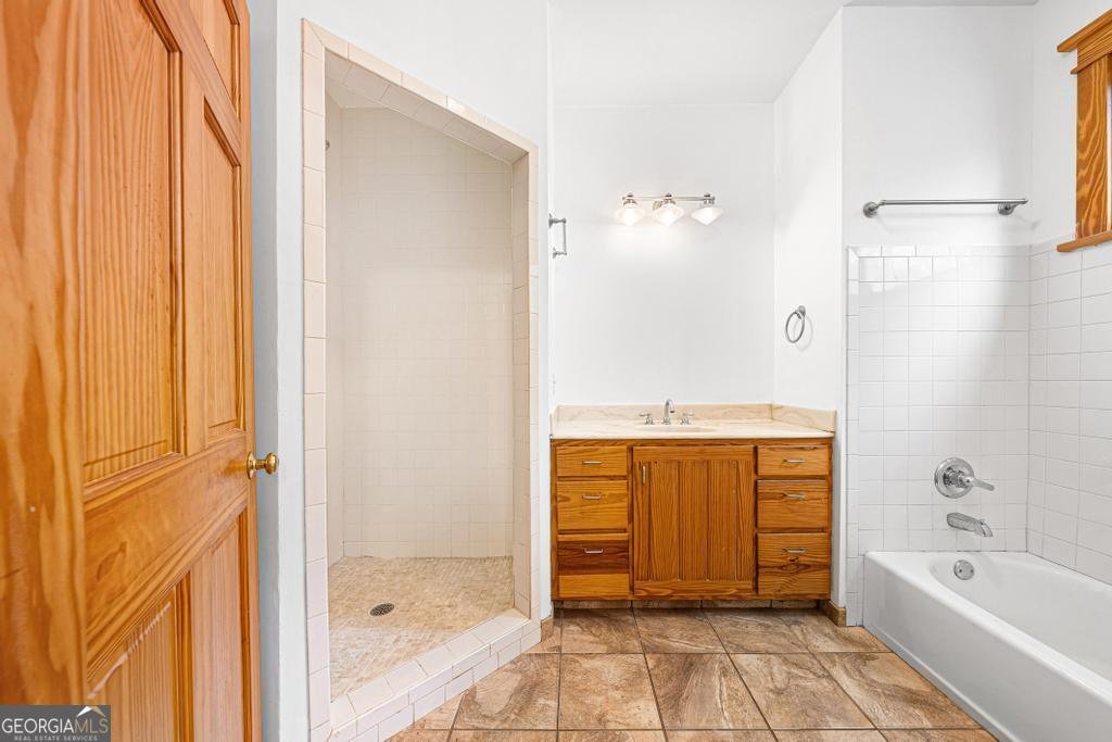 345 Three Oaks Drive Athens - Photo 17