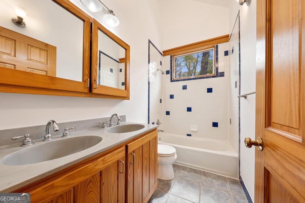 345 Three Oaks Drive Athens - Photo 22