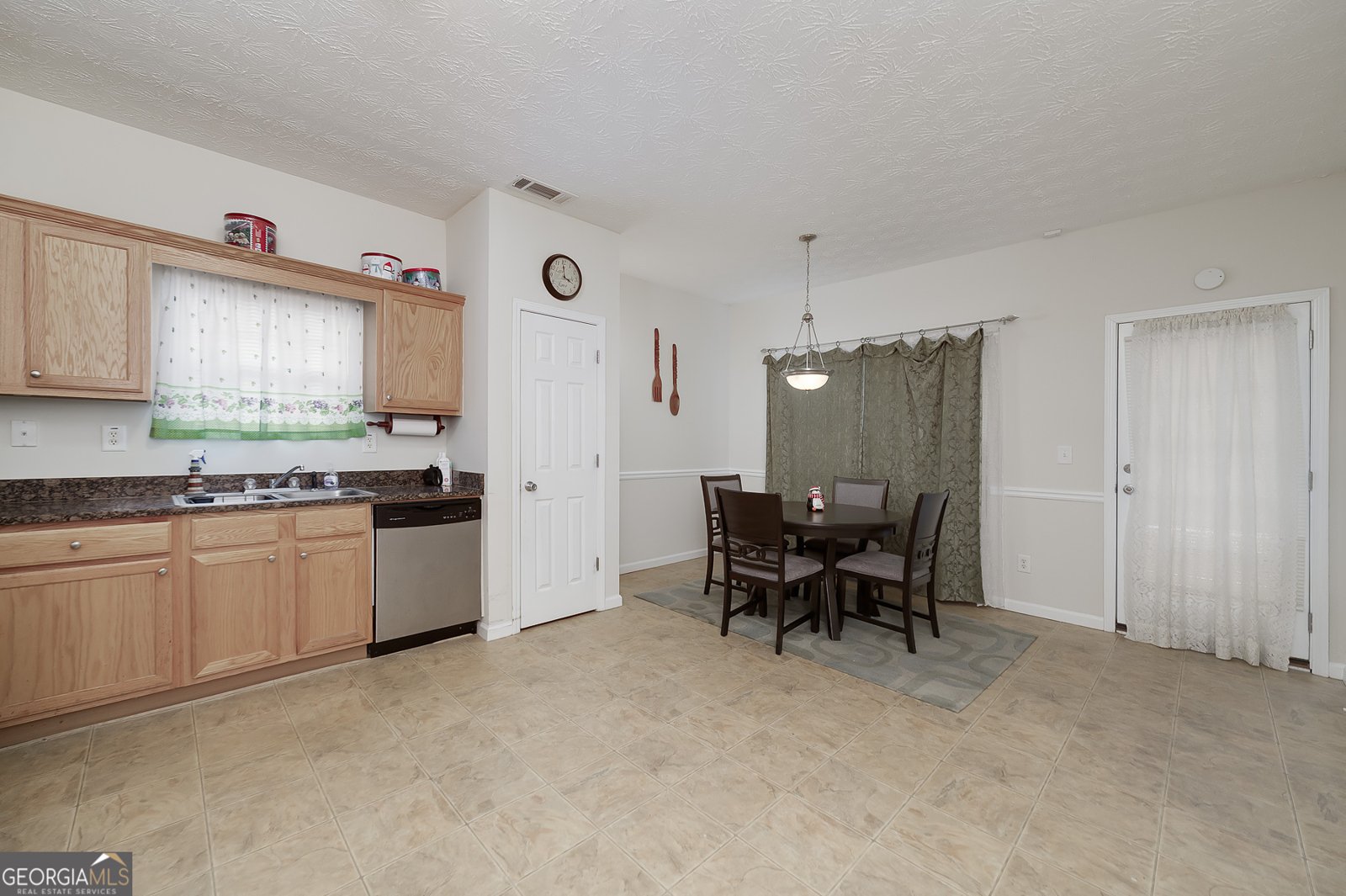 140 Astilbe Meadow Drive Locust Grove - Photo 11