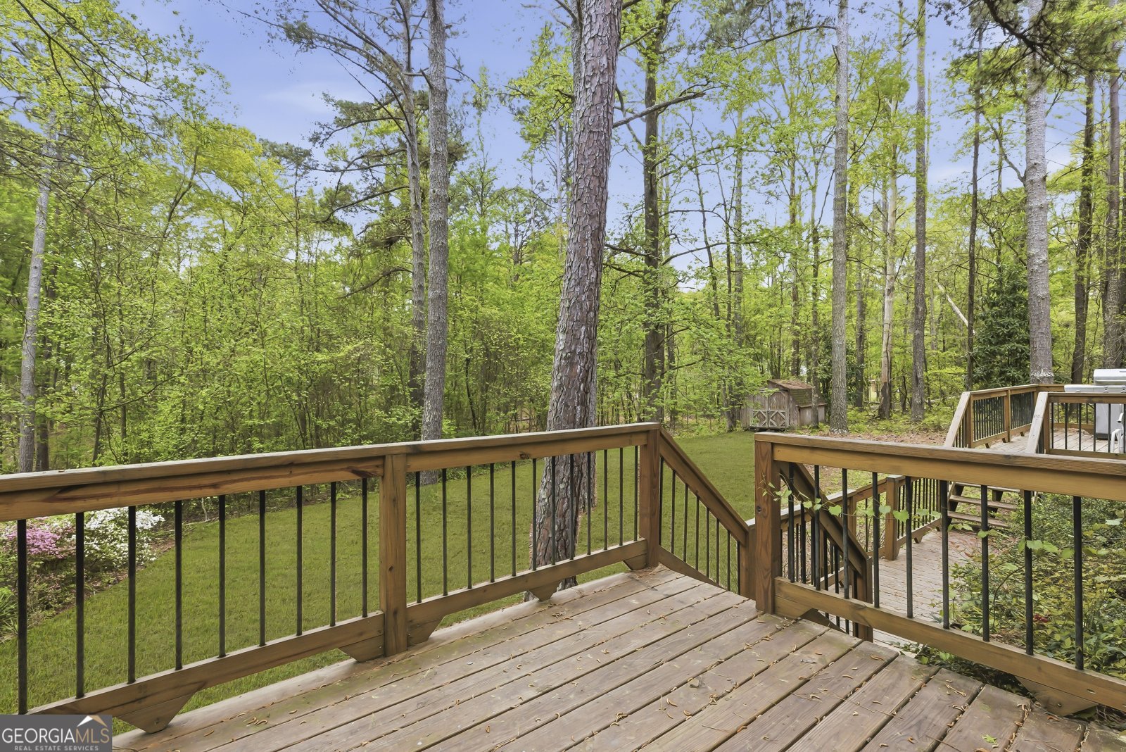 111 Bud Street Temple - Photo 26