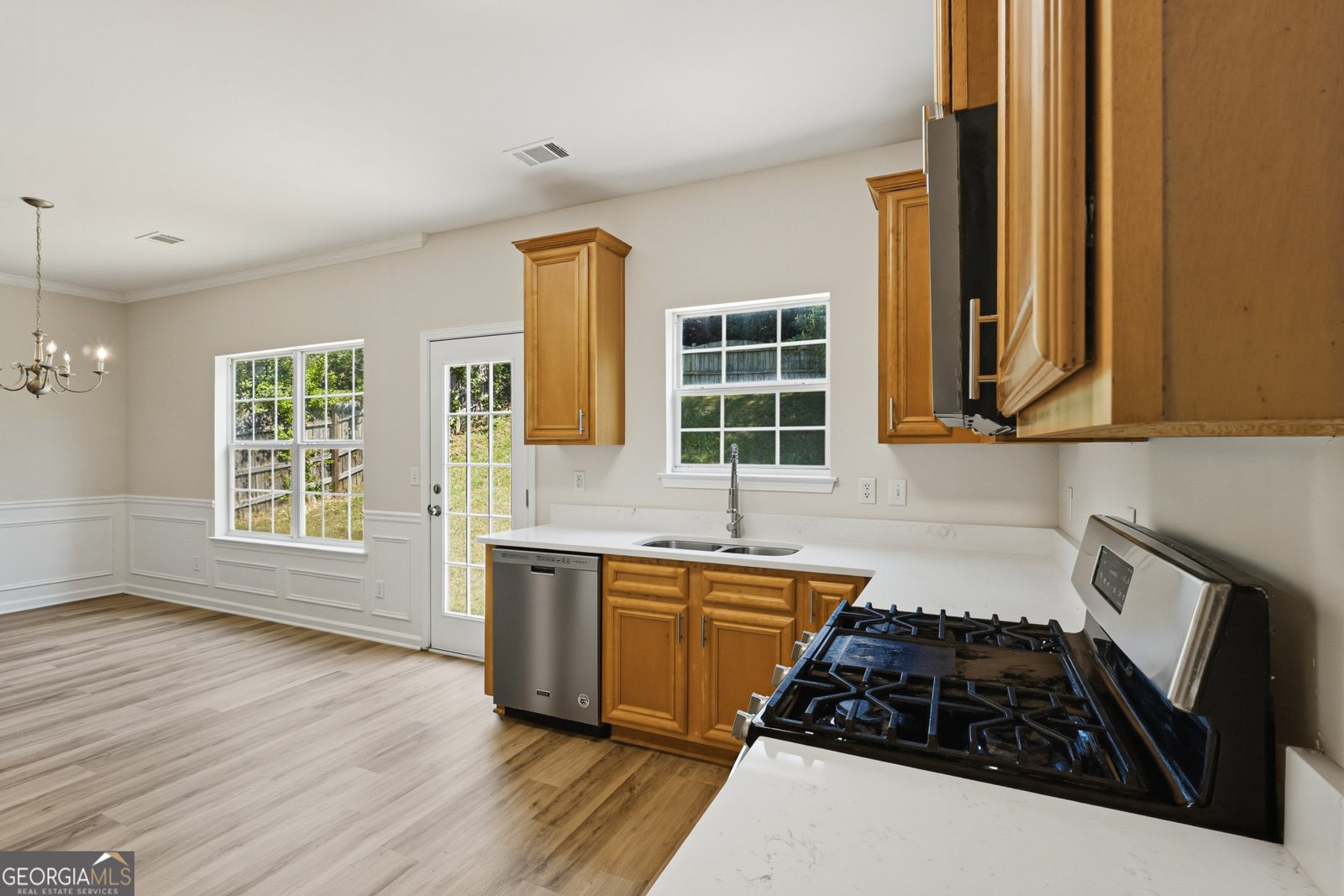 6065 Hemperly Road College Park - Photo 7