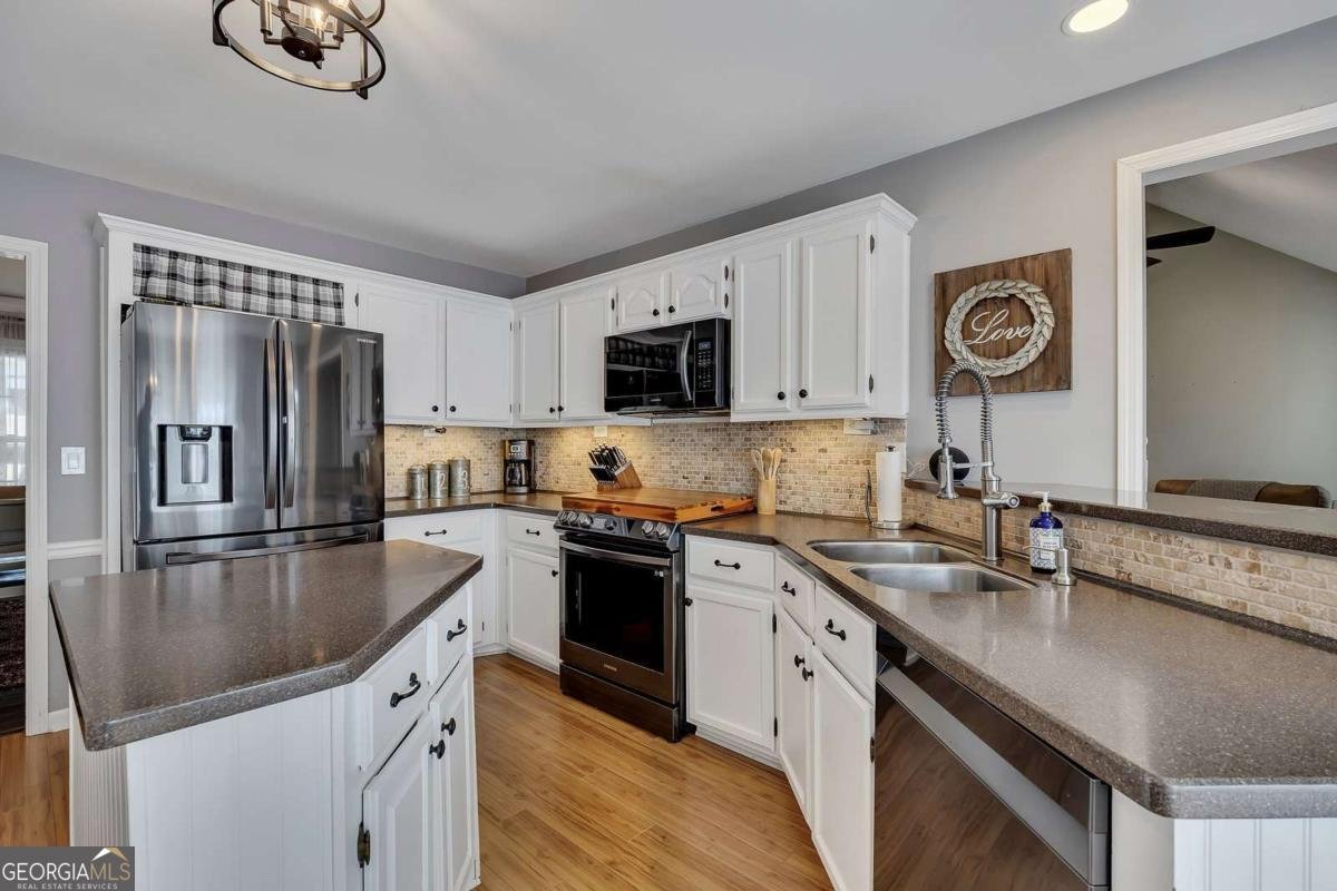 2379 Battle Forest Drive Marietta - Photo 15