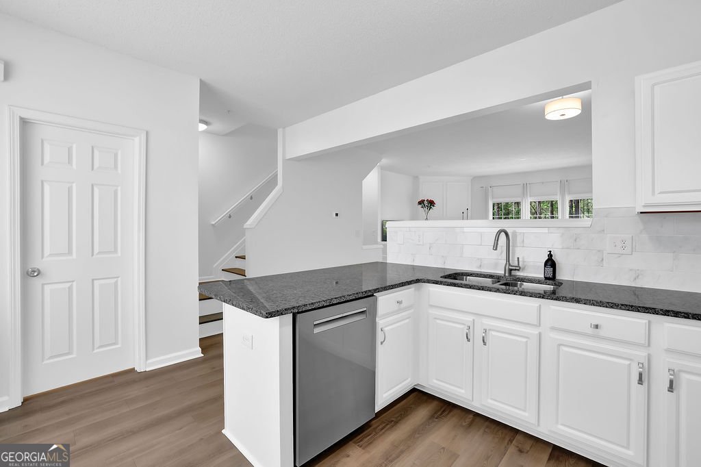 215 Riverstone Commons Circle Canton - Photo 19