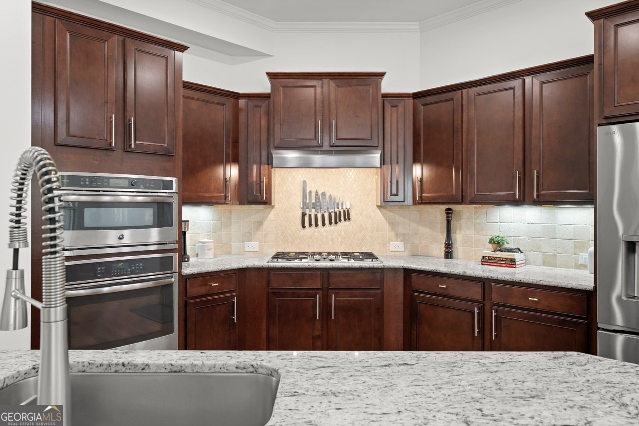 302 Canter Way Woodstock - Photo 18