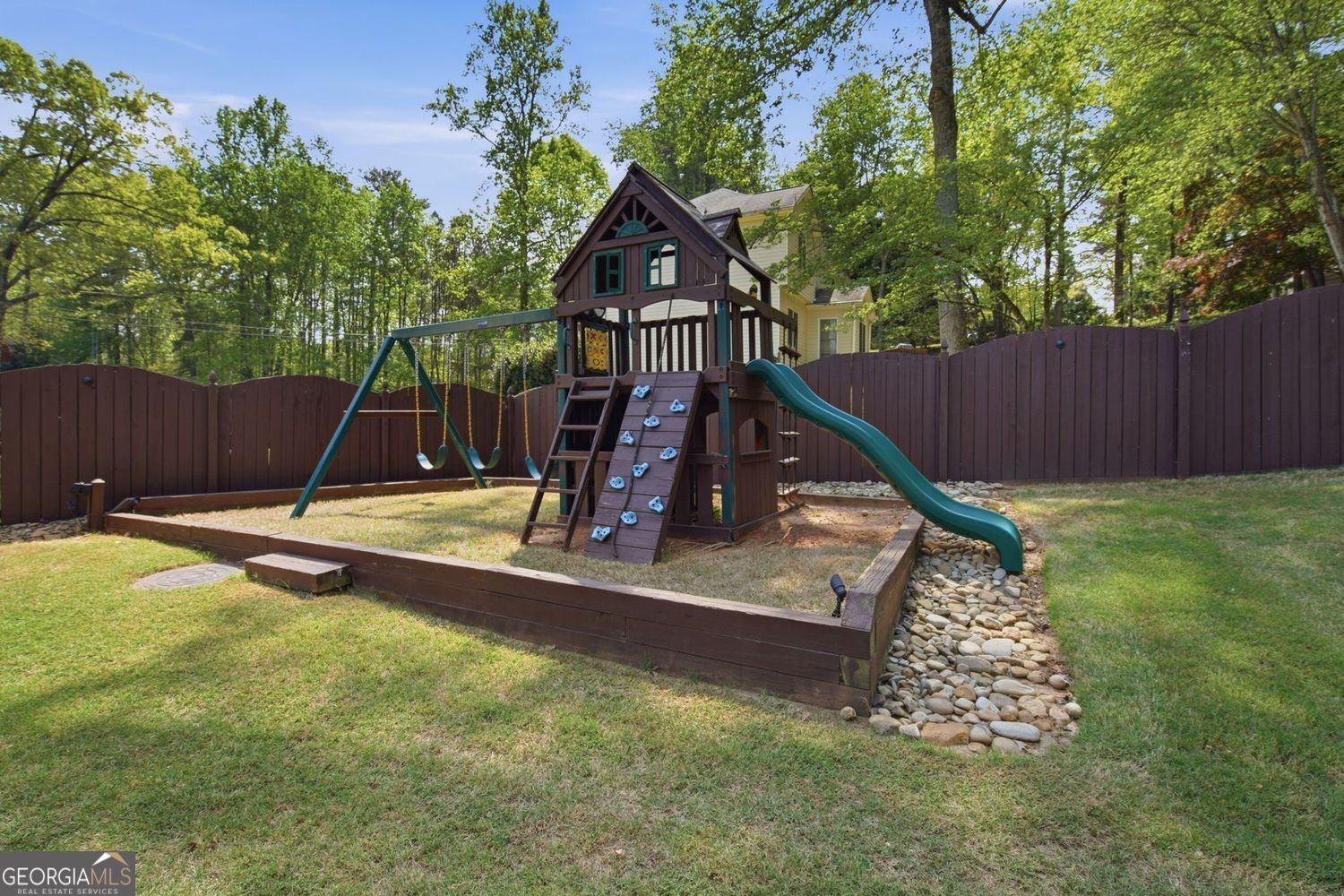 5817 Bayside Court Buford - Photo 42