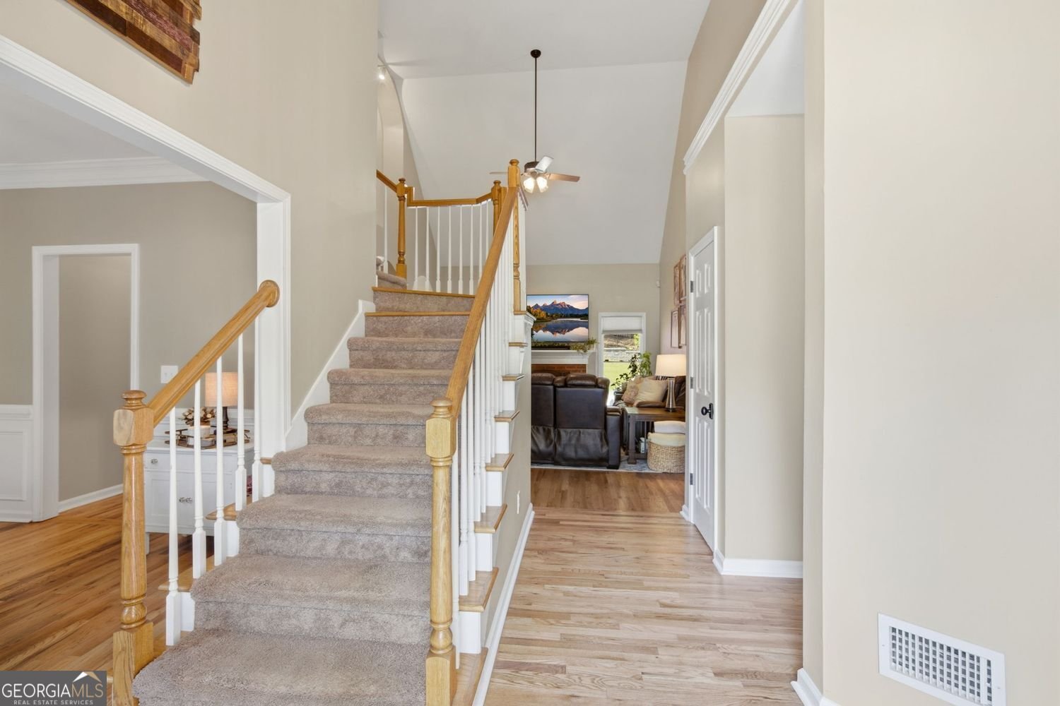 5817 Bayside Court Buford - Photo 6