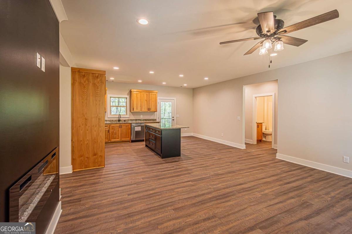 135 Rocky Branch Drive Murrayville - Photo 16