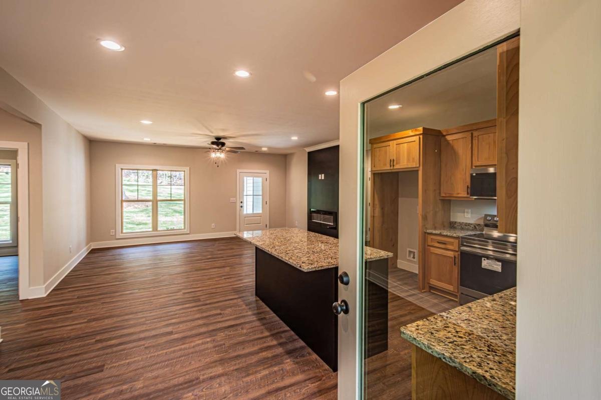 135 Rocky Branch Drive Murrayville - Photo 27